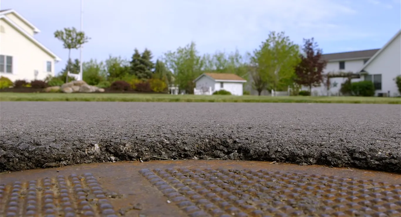 Fix Manhole Cover or Interlock First | A Guide for Dubai Homeowners and Businesses